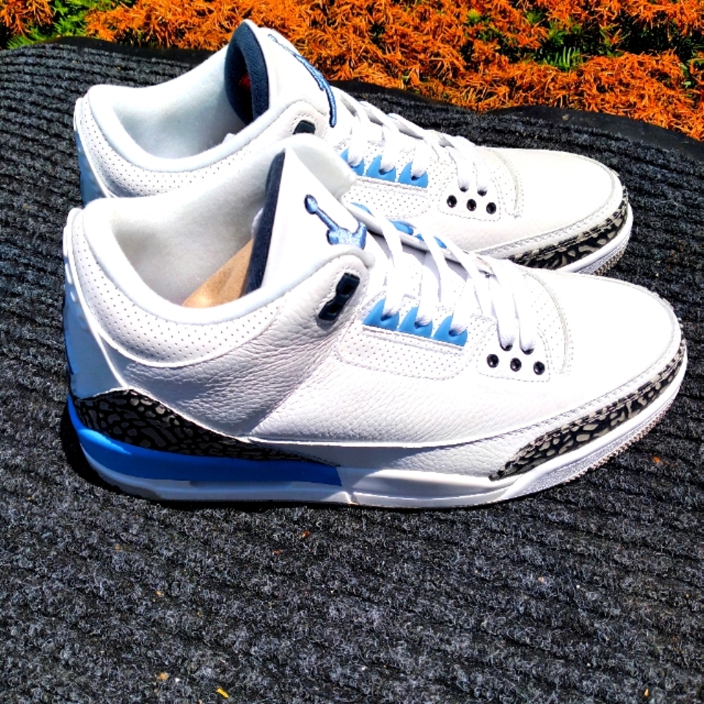 Retro Jordan 3 Carolina UNC